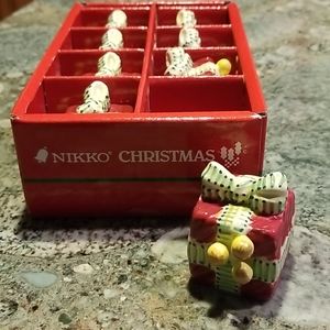 Vintage Nikko Christmas 3D Gift Salt/Pepper Set